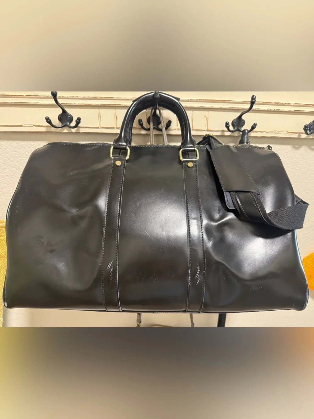 Leathario Travel Duffle Bag For Men Women Genuine Leather Overnight Weekender